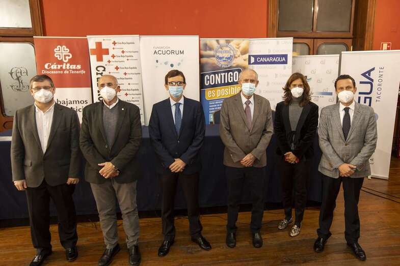 Imagen de la firma del convenio